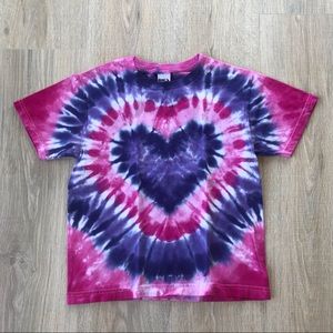 Gildan 100% Cotton Heart Tie Dye T shirt